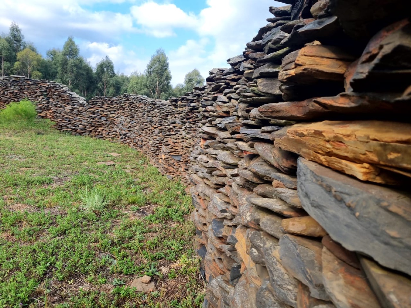 Adam's Calendar — standing stones on the Mpumalanga escarpment.