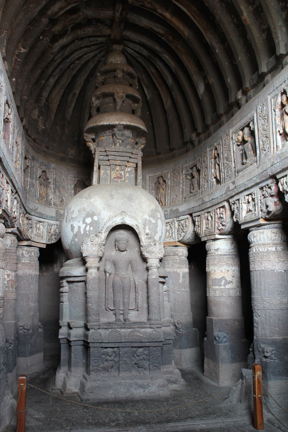 The horseshoe gorge of Ajanta above the Waghora.